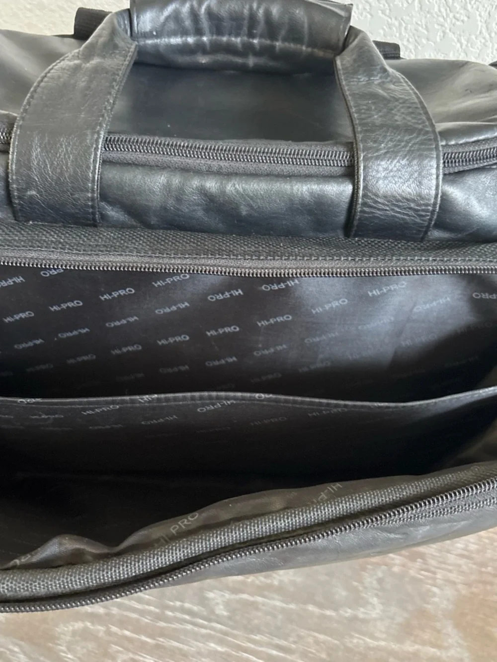 Black Leather Laptop Briefcase with Dual-Zip Closure